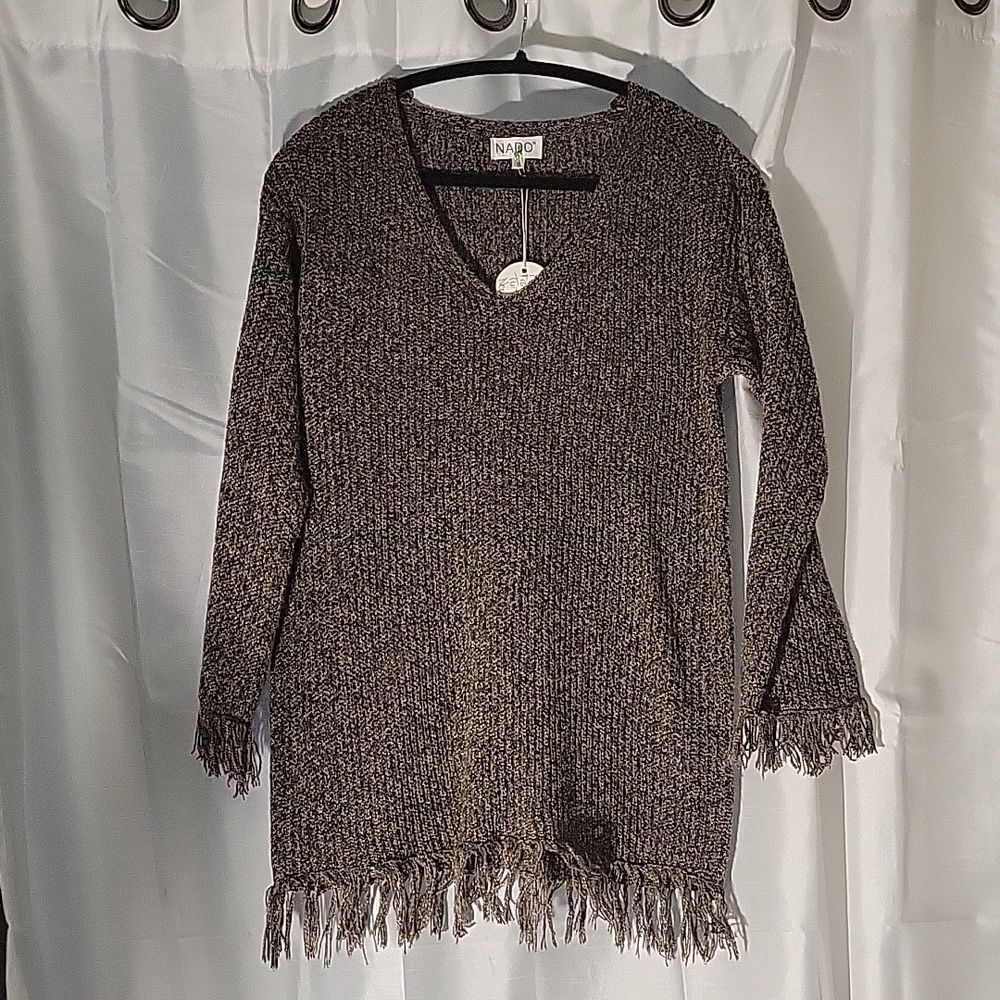 NADO fringed knit long sleeve sweater